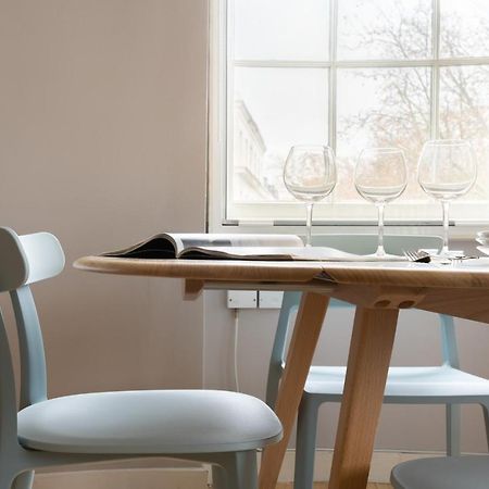 The Holland Park Escape - Modern & Central 2Bdr Flat 伦敦 外观 照片